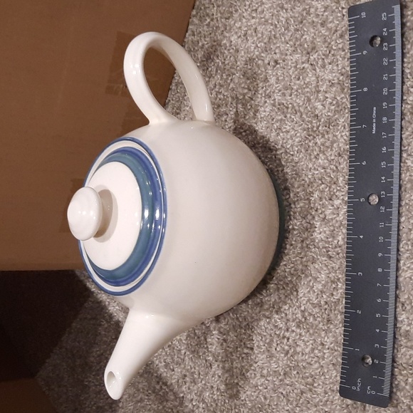 Pfaltzgraff Ocean Breeze Teapot with lid - Picture 1 of 3